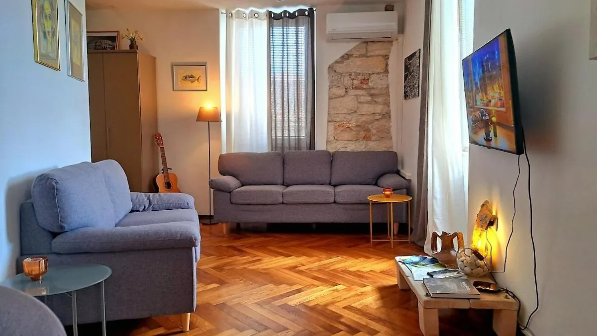 Be Free-Central-Free Parking-Garden-Bbq Pula